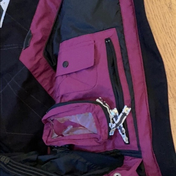 Orage Ski Jacket - Picture 10 of 13